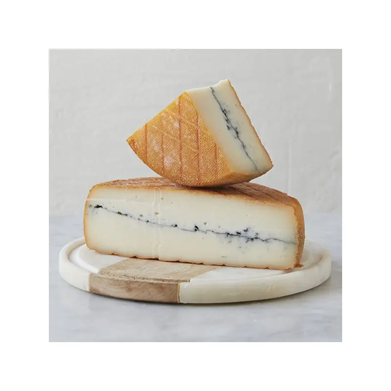 Jeune Autize, goat's milk, Loire, France, 0.5lb