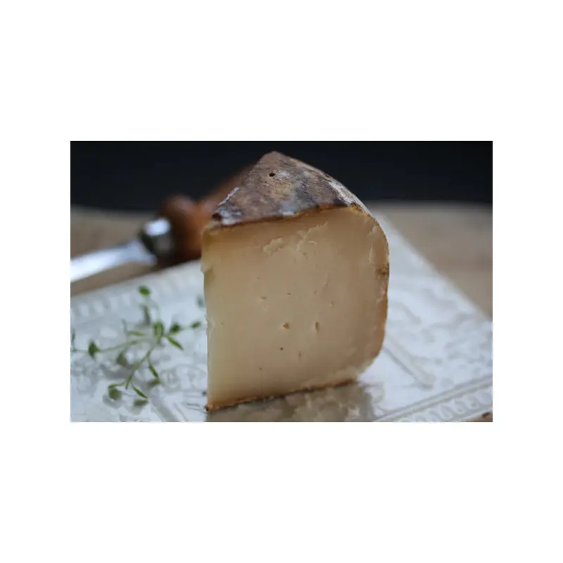 Sant Gil d'Albio Garrotxa, goat's milk, Catalunya, Spain 0.5lb