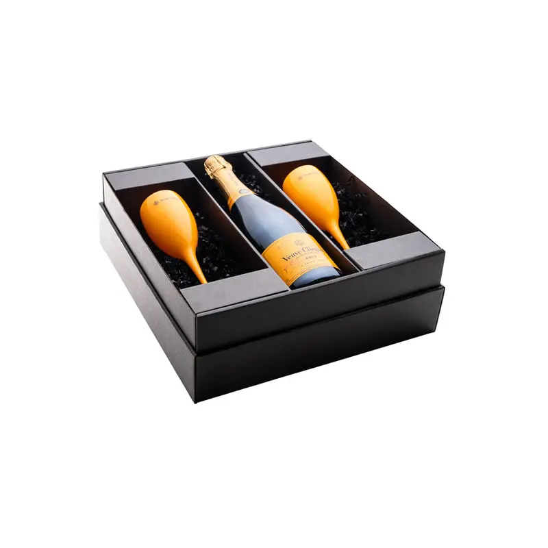 Veuve Clicquot Brut Yellow Label Gift Set