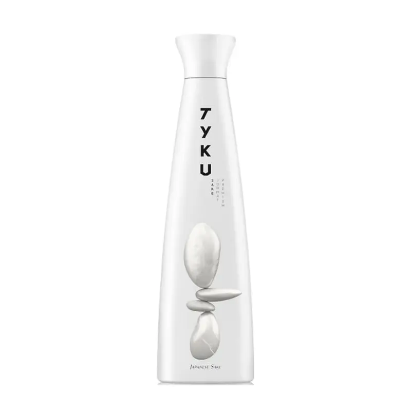 TyKu White Junmai Sake 720ML