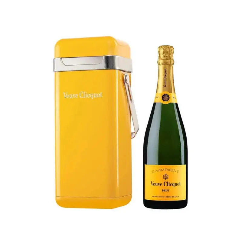 Veuve Clicquot Brut Yellow Label Cooler Pack 750ML